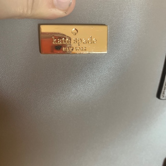 KATE SPADE grey purse like new - Picture 5 of 7